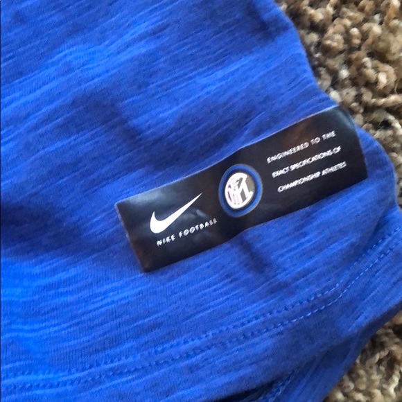 Nike Inter soccer shirt - Picture 4 of 4